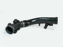 Load image into Gallery viewer, 2012 - 2019 BMW 6 SERIES F13 HOSE PIPE LINE AIR DUCT INTAKE CLEANER 13717605585, buy