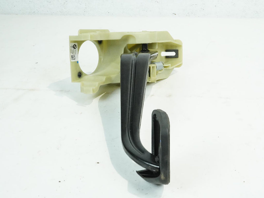  2014 - 2018 BMW X5 F15 BRAKE STOP PEDAL W BRACKET SUPPORT FLOOR 6791900 OEM, price