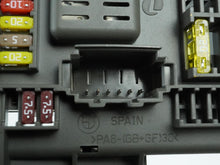 Load image into Gallery viewer, 2007 - 2013 BMW X5 E70 FUSE BOX RELAY MODULE JUNCTION CONTROL 518954020 OEM, used