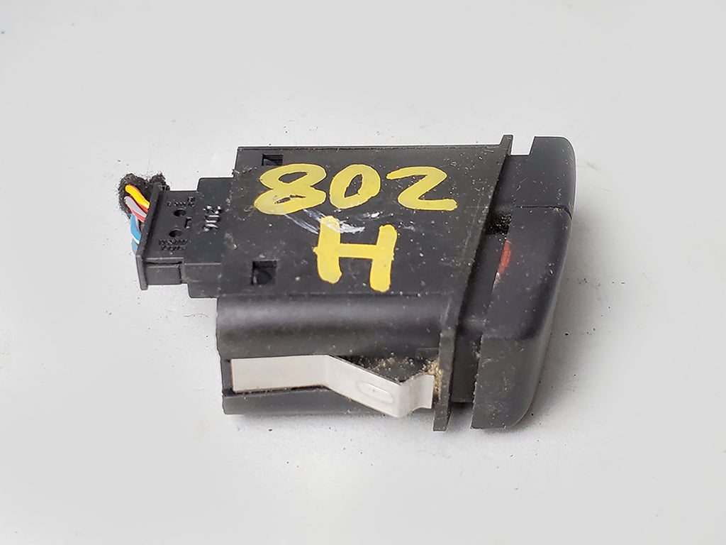  2004 - 2009 BMW X3 E83 HAZARD LIGHT DOOR CENTRAL LOCK CONTROL SWITCH BUTTON OEM, in stock