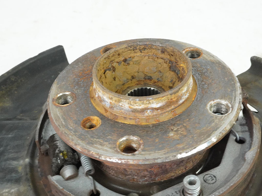  2013 - 2015 BMW 3 SERIES F30 XDRIVE 328I SPINDLE KNUCKLE HUB BEARING REAR RIGHT, price