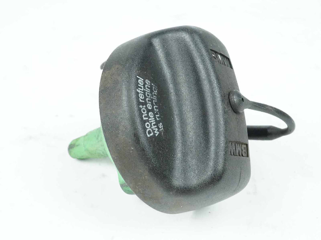  2000 - 2006 BMW X5 E53 FUEL FILLER TANK CAP LID GASOLINE PETROL UNIT REAR OEM, used