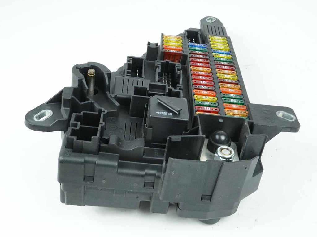  2010 BMW 5 SERIES E61 E60 FUSE RELAY BOX POWER JUNCTION TRUNK MOUNTED REAR OEM, in stock