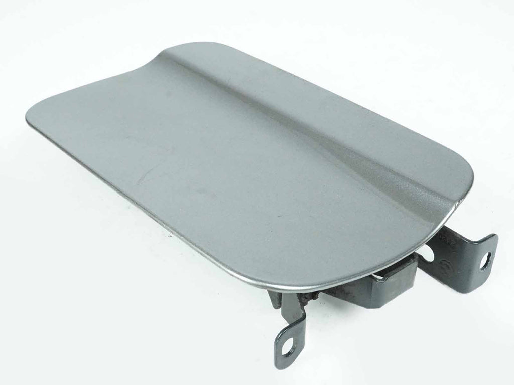  2000 - 2006 BMW X5 E53 FUEL FILLER DOOR LID COVER TANK GAS EXTERIOR REAR OEM, in stock