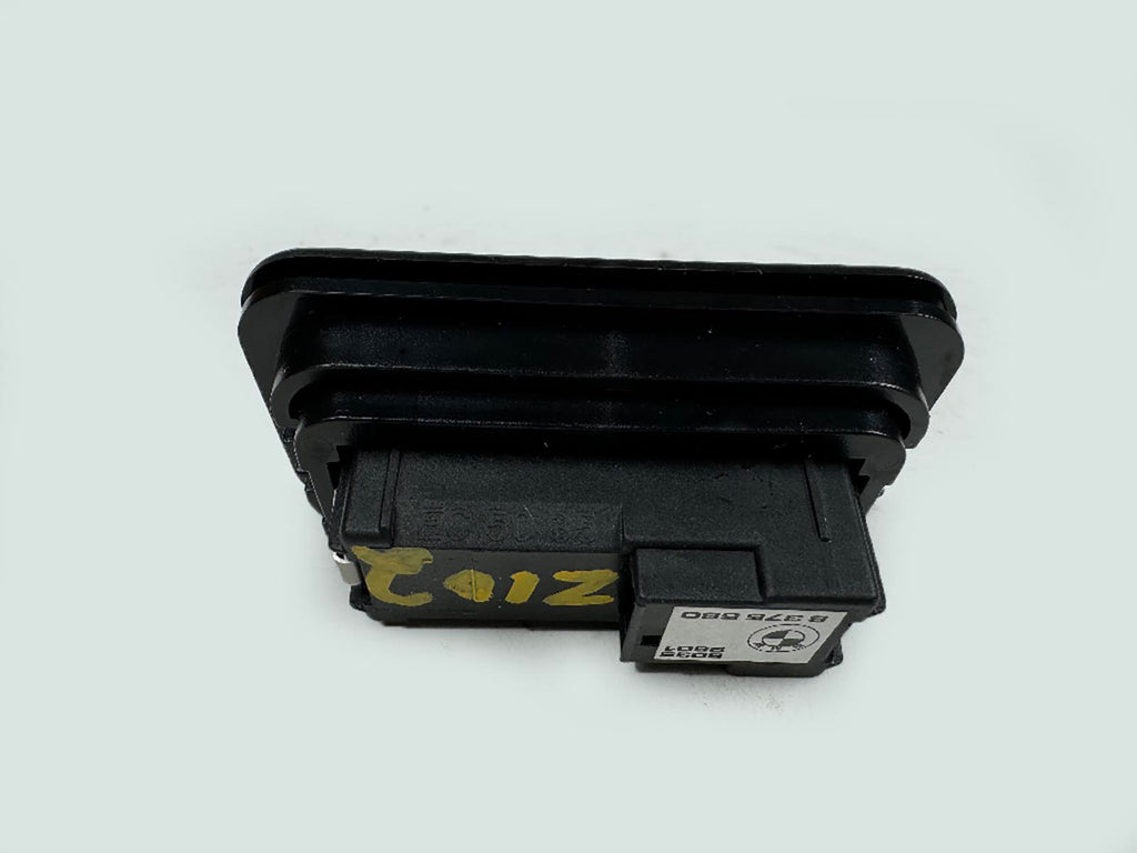  2006 - 2010 BMW 5 SERIES E61 TRUNK RELEASE CLOSE SWITCH BUTTON TAILGATE LID OEM, in stock