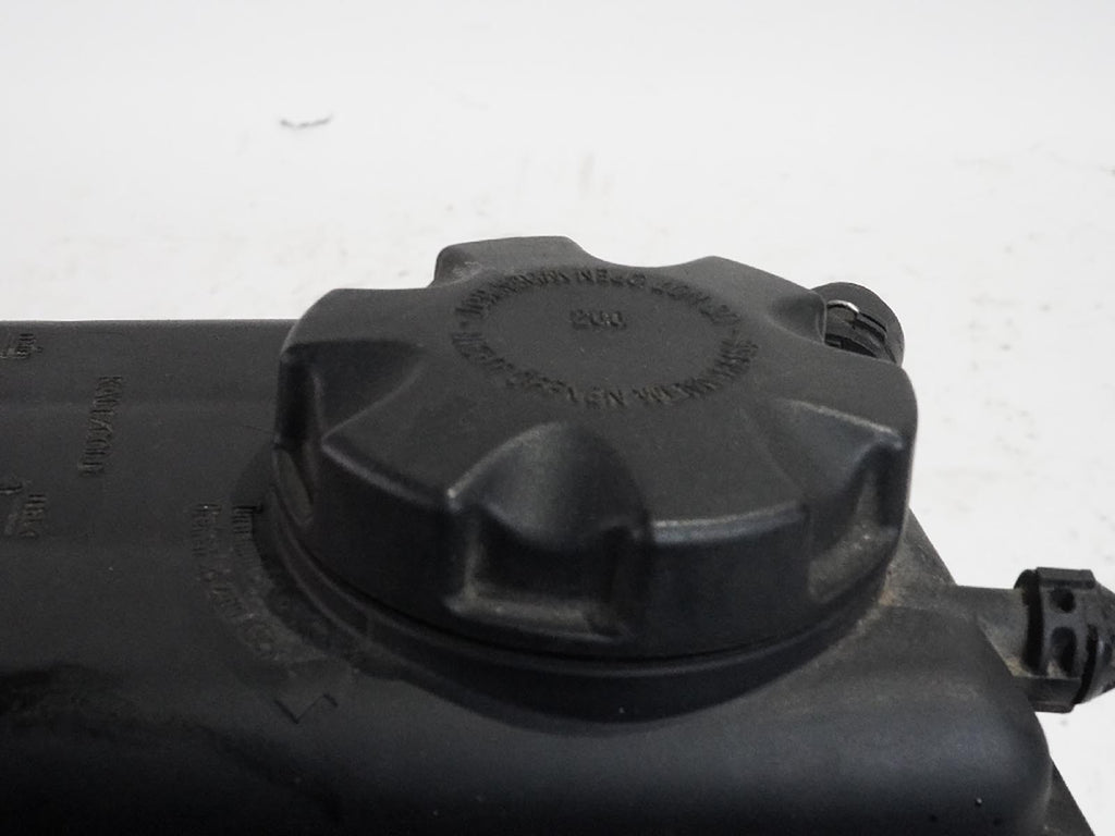  2008 - 2010 BMW 5 SERIES E61 E60 COOLANT COOLING RESERVOIR ENGINE 17137521189, price