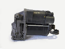 Load image into Gallery viewer, 2006 - 2010 BMW 5 SERIES E61 SW AIR RIDE SUSPENSION COMPRESSOR EBLV2008A  OEM, buy