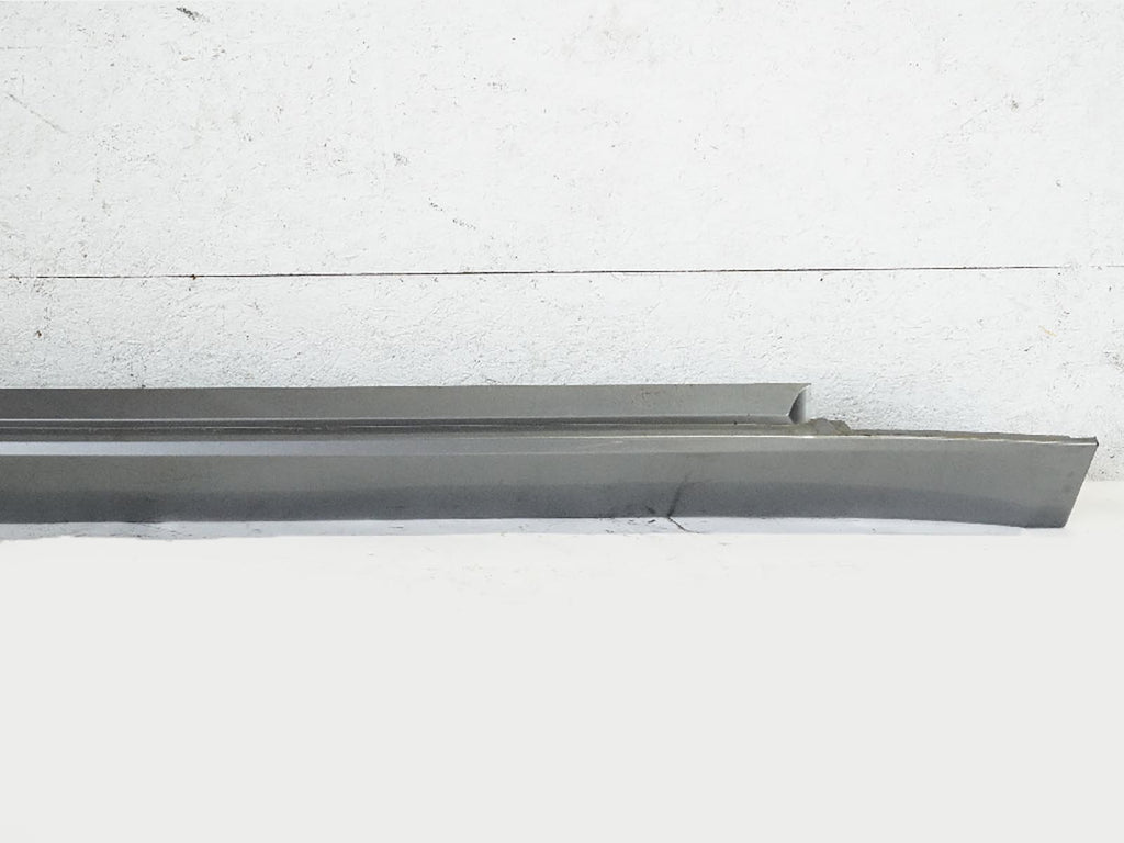  2008 - 2010 BMW 5 SERIES E61 SW ROCKER SKIRT PANEL EXTERIOR PASSENGER RIGHT OEM, price