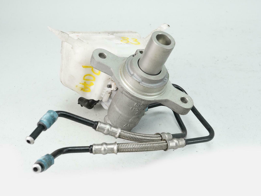  2014 - 2016 BMW 4 SERIES F32 MASTER CYLINDER POWER BRAKE RESERVOIR TANK OEM, buy