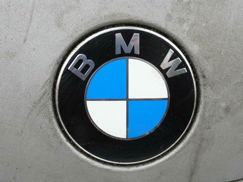  2006 - 2008 BMW 7 SERIES E65 E66 ENGINE COVER TRIM W EMBLEM 11617535151 OEM, in stock