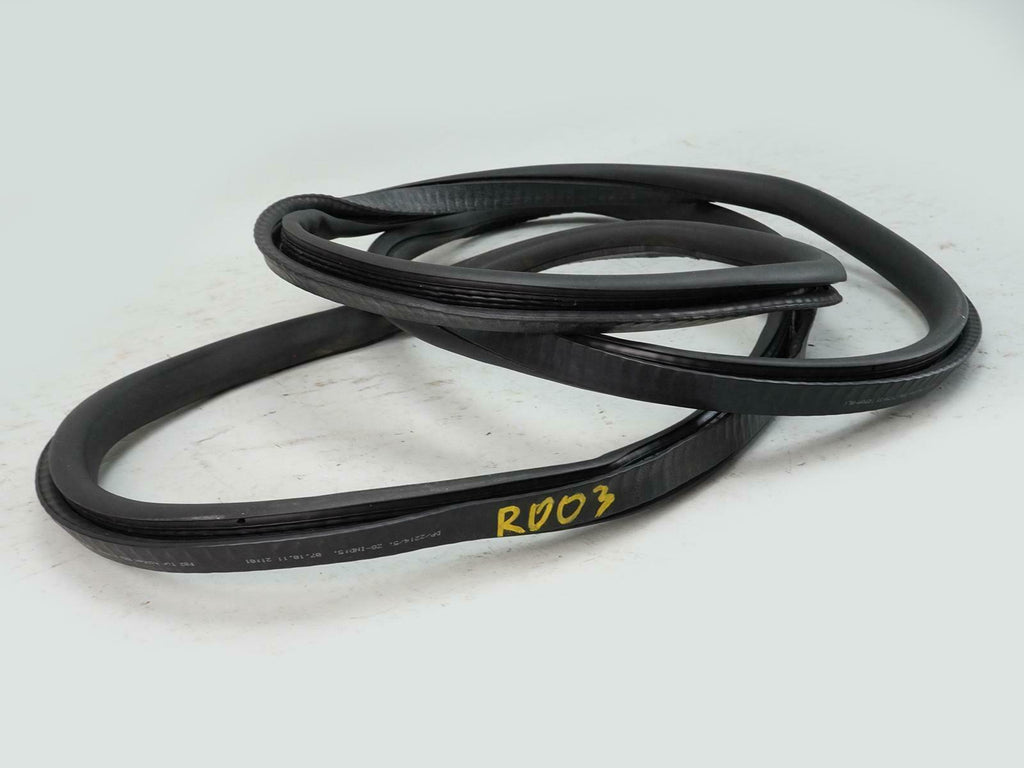  2009 - 2015 BMW 7 SERIES F01 DOOR WATHERSTRIP SEAL RUBBER GASKET STRIP BACK, in stock