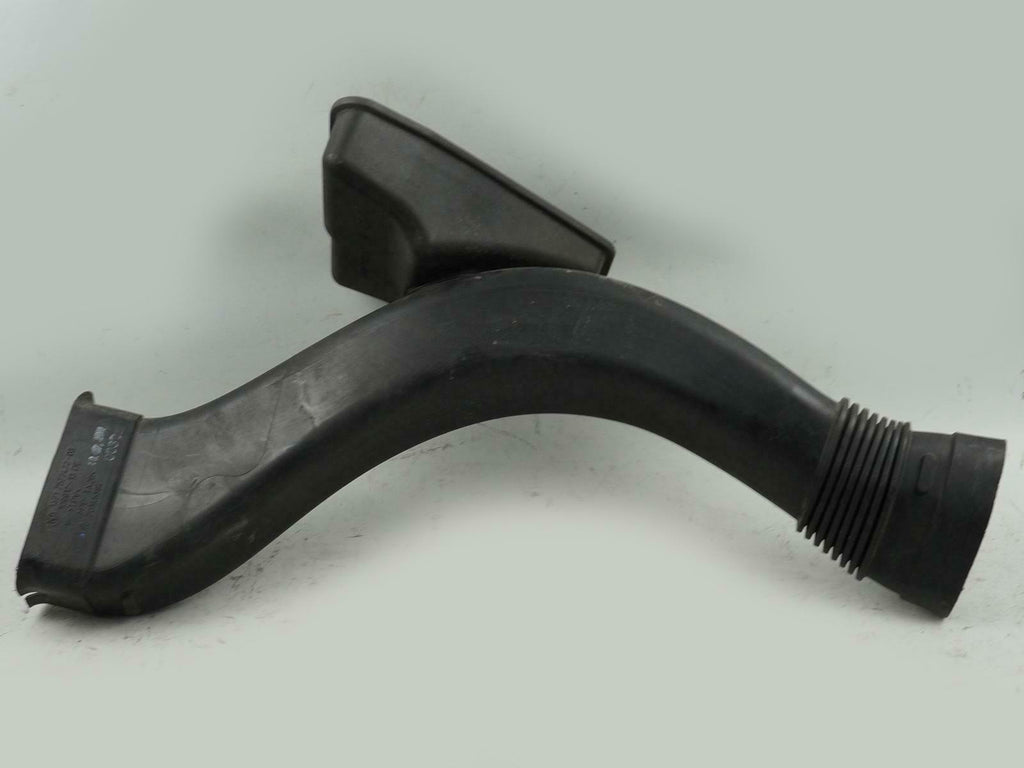  2009 - 2012 BMW 7 SERIES F01 F02 4.4L AIR INTAKE CLEANER RH LOWER 13717577472, buy