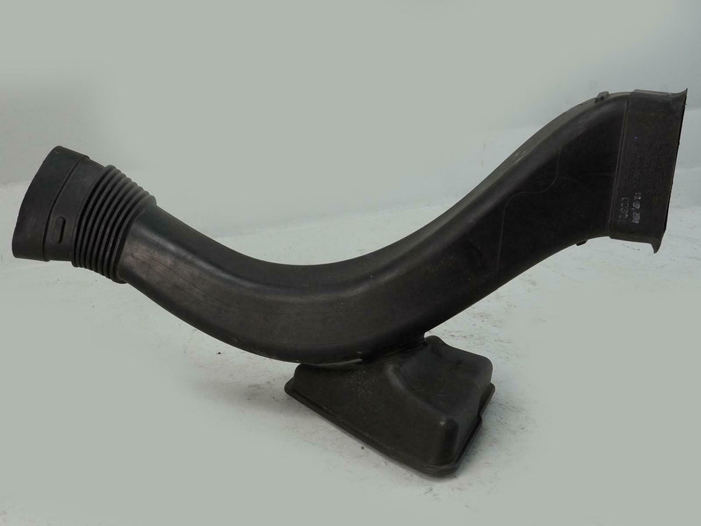  2009 - 2012 BMW 7 SERIES F01 F02 4.4L AIR INTAKE CLEANER RH LOWER 13717577472, used