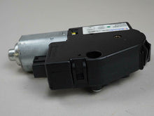 Load image into Gallery viewer, 2003 - 2010 BMW 6 SERIES E63 SUNROOF TOP REGULATOR MOTOR ASSEMBLY FR01600350A, buy