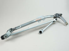 Load image into Gallery viewer, 2006 - 2011 BMW 3 SERIES E90 E92 WINDSHIELD WIPER ARM LINKAGE TRANSMISSION OEM, used