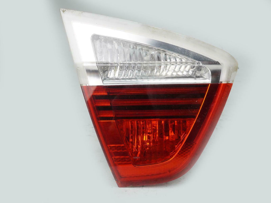  2006 - 2008 BMW 3 SERIES E90 TAIL LIGHT BRAKE STOP LAMP LID MOUNTED REAR LH OEM, buy