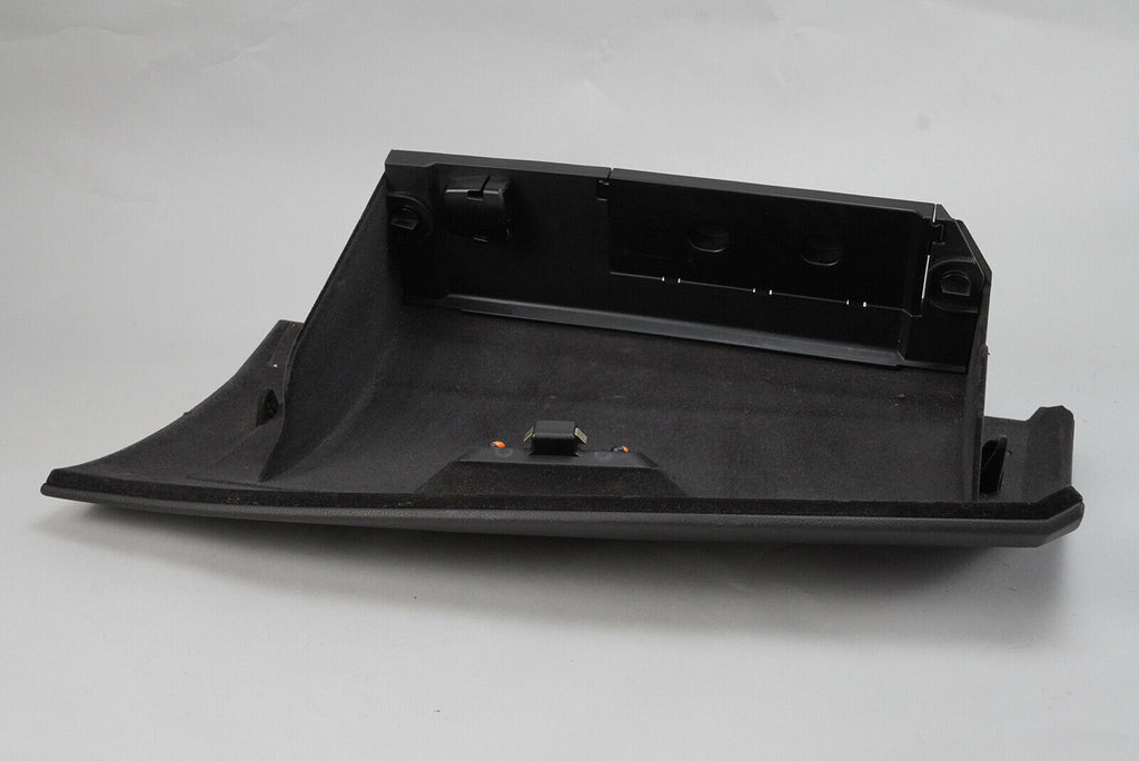  2004 - 2010 BMW 5 SERIES E60 DASH GLOVE BOX STORAGE COMPARTMENT FRONT RIGHT OEM, used