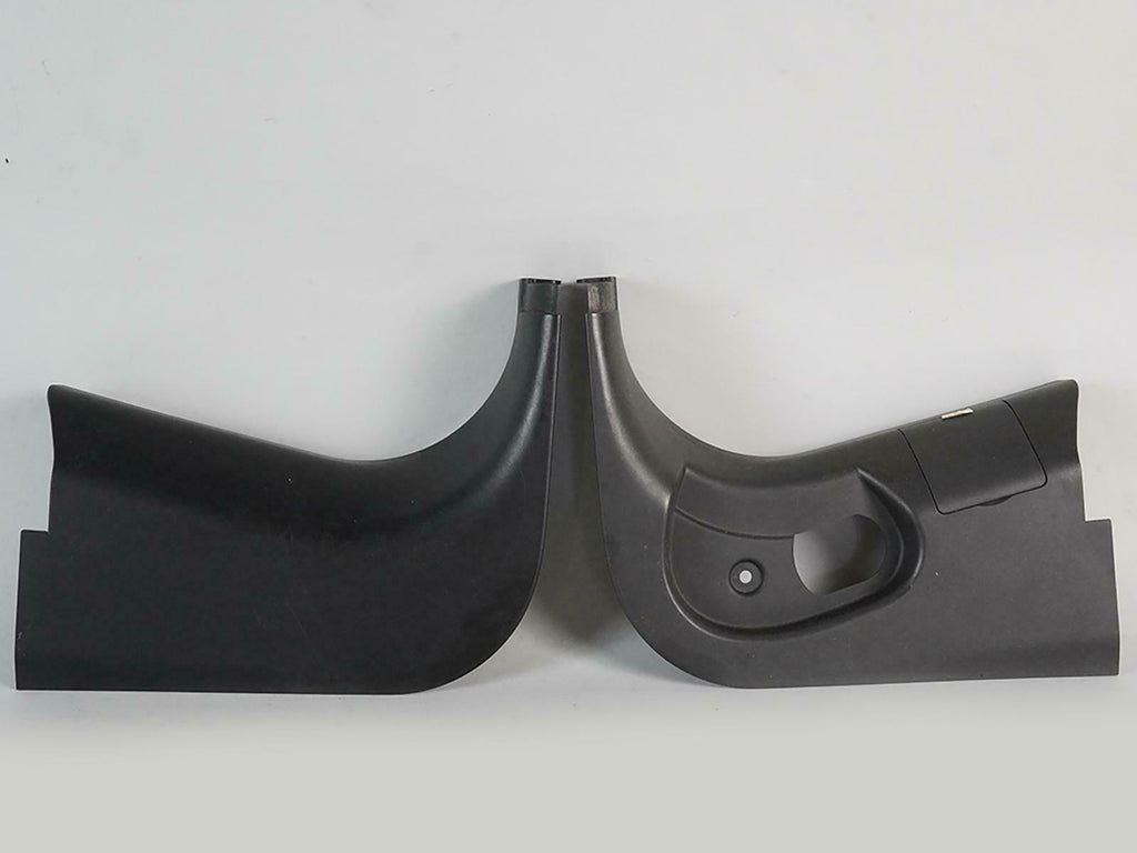  2004 - 2010 BMW X3 E83 KICK PLATE PANEL COVER TRIM RIGHT LEFT SET 7051424 OEM, used