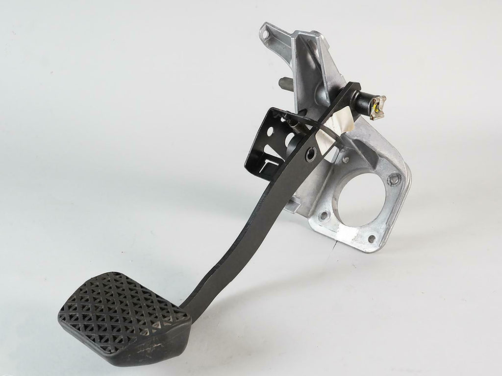  2004 - 2010 BMW X3 E83 AT BRAKE STOP PEDAL W BRACKET UNIT 35112229128 OEM, cheap