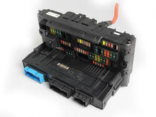 Load image into Gallery viewer, 2011 - 2013 BMW 5 SERIES F10 POWER DISTRIBUTION FUSE RELAY BOX UNIT 9210861 OEM, price