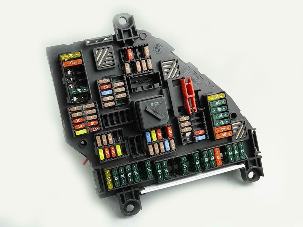  2011 - 2016 BMW 5 SERIES F10 POWER DISTRIBUTION FUSE BOX CONTROL  TRUNK REAR OEM, price