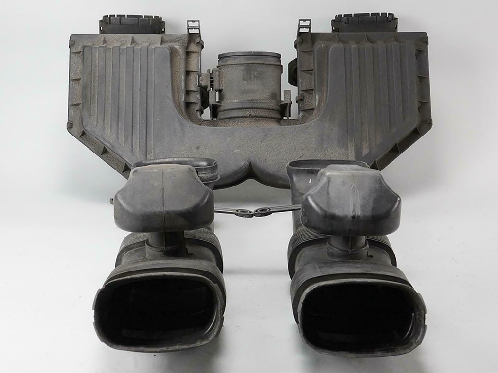  2007 - 2013 BMW X5 E70 4.8 LITER AIR INTAKE CLEANER DUCT FRONT SET OF 3 OEM, used