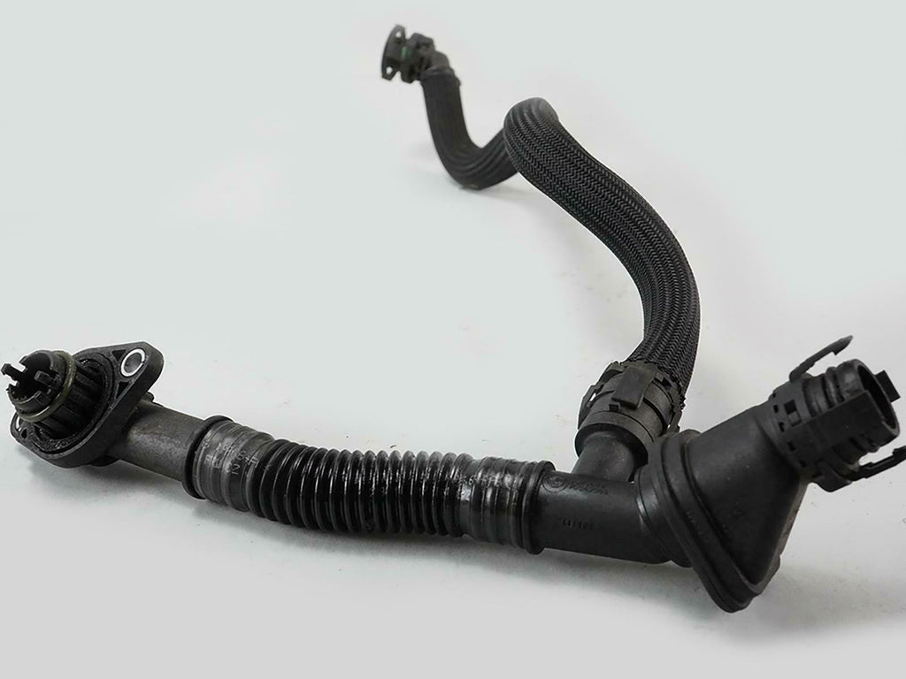  2009 - 2012 BMW 7 SERIES F01 F02 750 CRANKCASE BREATHER HOSE LINE 7575642 OEM, in stock