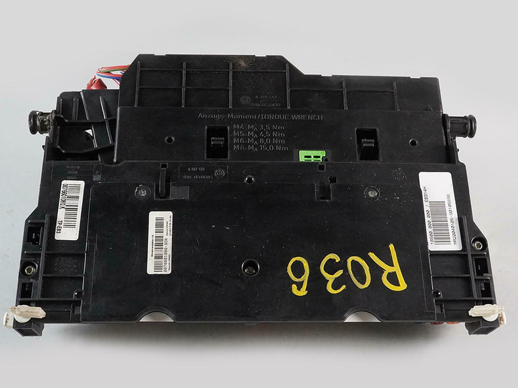  2004 - 2006 BMW X3 E83 FUSE RELAY BOX BOARD DISTRIBUTION PANEL UNIT OEM, cheap