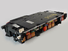 Load image into Gallery viewer, 2004 - 2006 BMW X3 E83 FUSE RELAY BOX BOARD DISTRIBUTION PANEL UNIT OEM, price