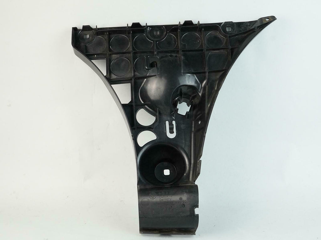  2004 - 2007 BMW 5 SERIES E60 BUMPER SUPPORT MOUNT BRACKET HOLDER REAR RIGHT OEM, cheap