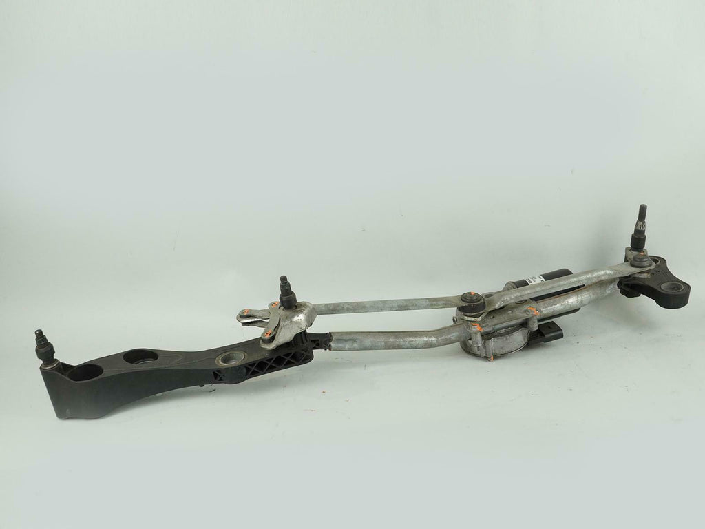  2006 - 2010 BMW 6 SERIES E63 WINDSHIELD WIPER TRANSMISSION LINKAGE W MOTOR OEM, price