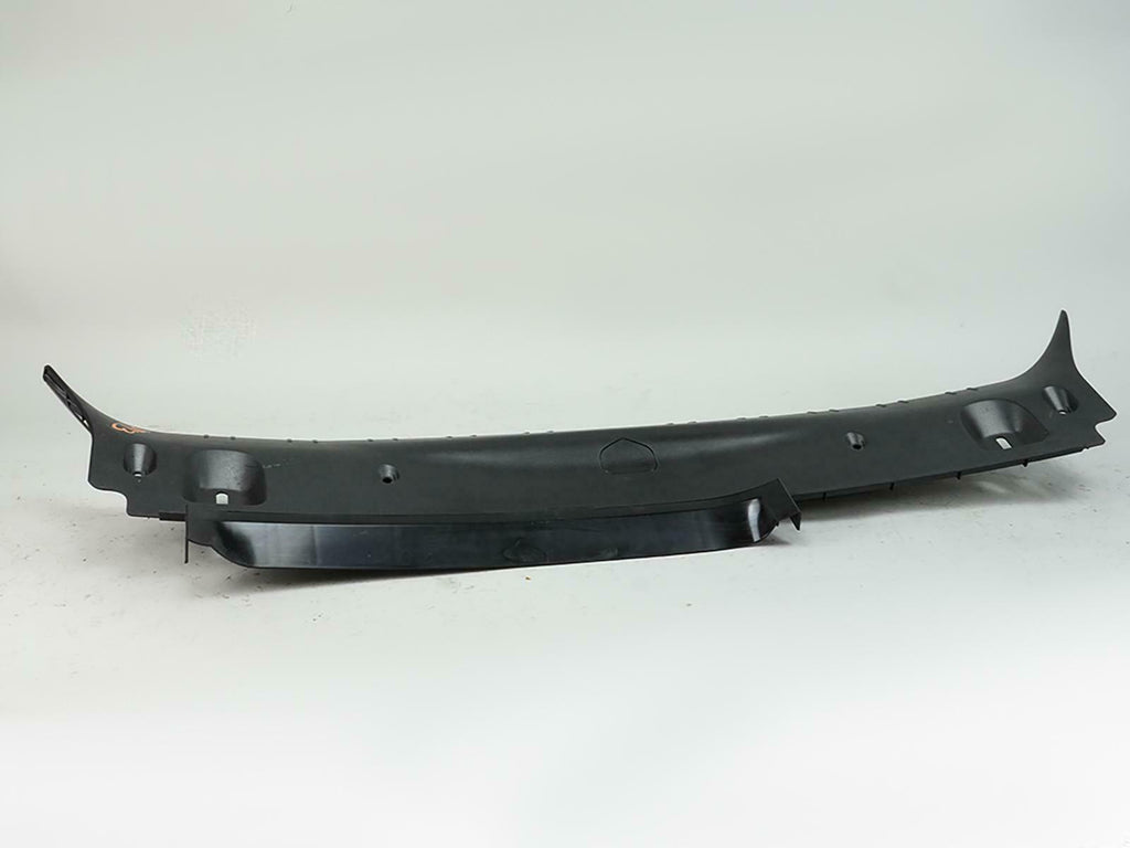  2002 - 2008 BMW 7 SERIES E65 E66 TRUNK TRIM LID COVER PANEL REAR 7018915 OEM, in stock