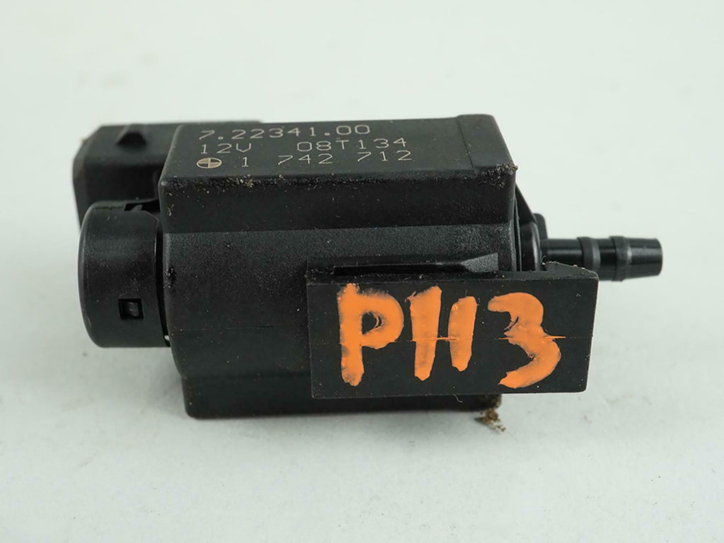  2006 - 2008 BMW 7 SERIES E65 4.8 LITER ENGINE VACUUM CONTROL SOLENOID VALVE OEM, used