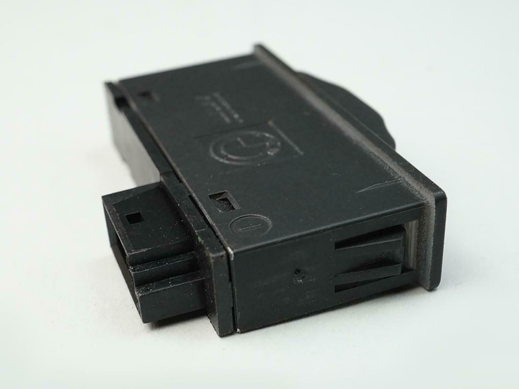  2006 - 2008 BMW 7 SERIES E65 TRUNK LID LOCK UNLOCK SWITCH CONTROL  0000093019 OEM, in stock