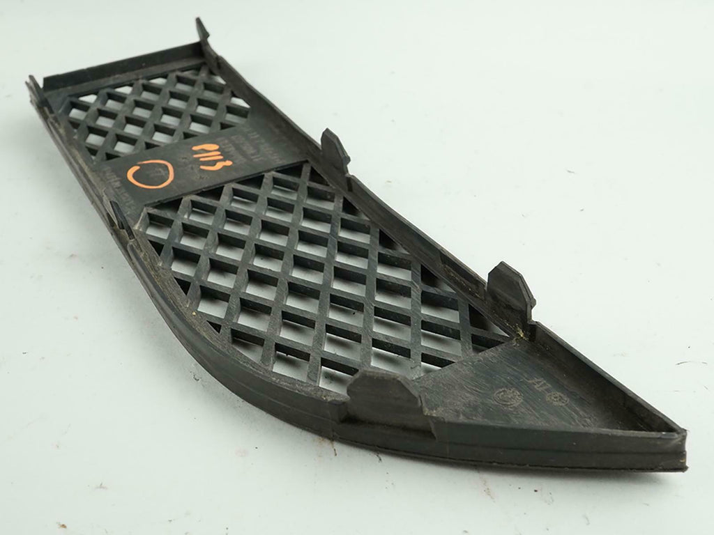  2006 - 2008 BMW 7 SERIES E65 E66 LOWER GRILLE BUMPER MOUNTED FRONT RIGHT RH OEM, price