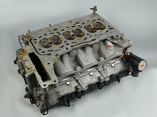 Load image into Gallery viewer, 2004 - 2007 BMW 5 SERIES E60 525I 2.5L CYLINDER HEAD VALVE COVER 8678432 OEM, price